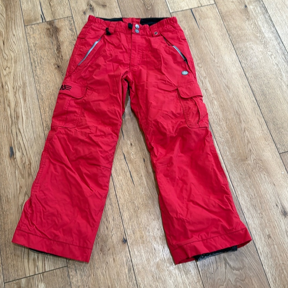 686 kids snow pants, size large
